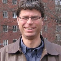 Professor Frode Helland
